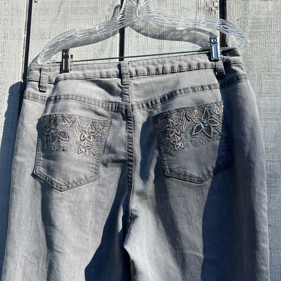 Gray Denim Jeans cotton blend embroidered pockets size 10 Short - Picture 2 of 13